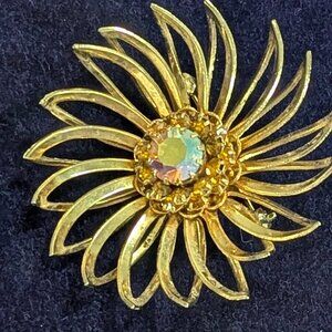 Vintage Sarah Coventry Brooch - Aurora Borealis